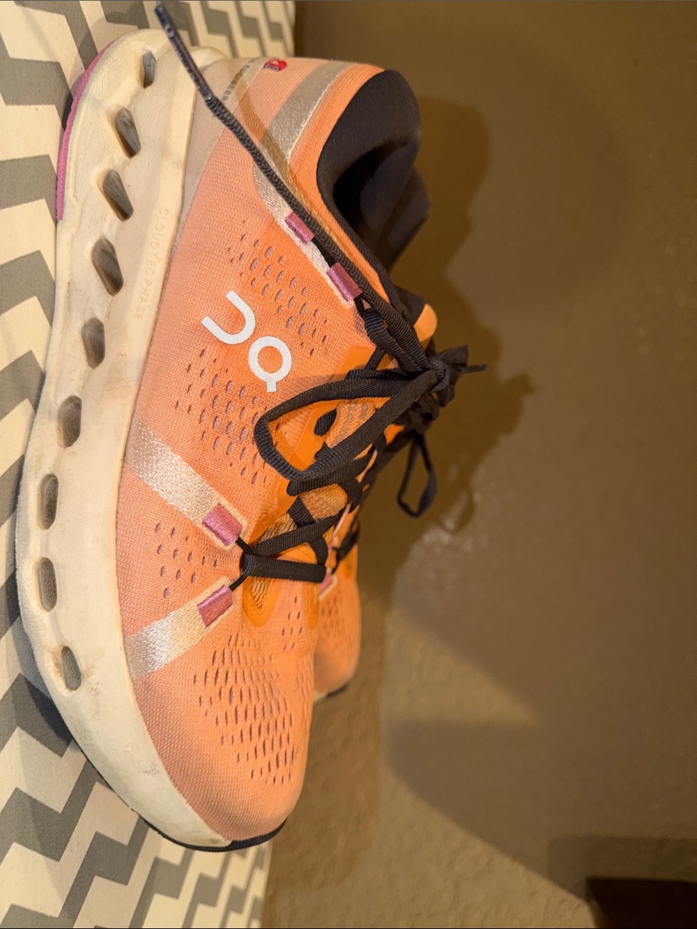 On Running Women's Cloudswift Peach-Orange Athletic Shoes